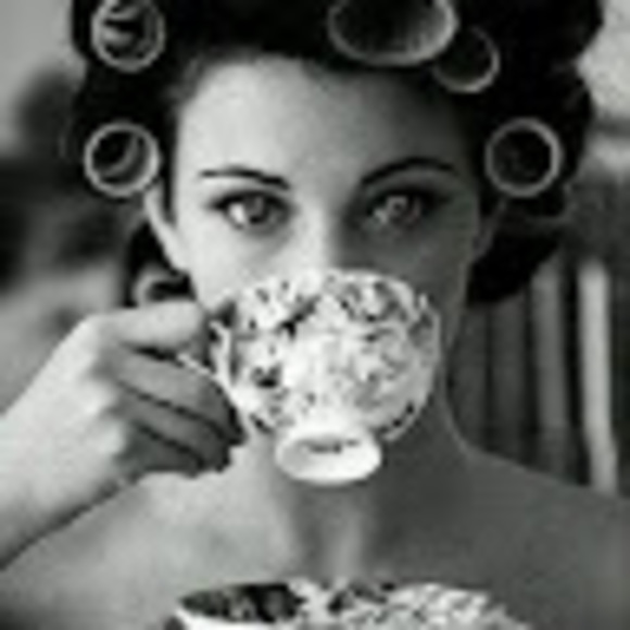 Meet your Posher, Joetta - Picture 1 of 1